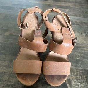 Aldo, Strappy Brown Wedge Heels, Size 8.5